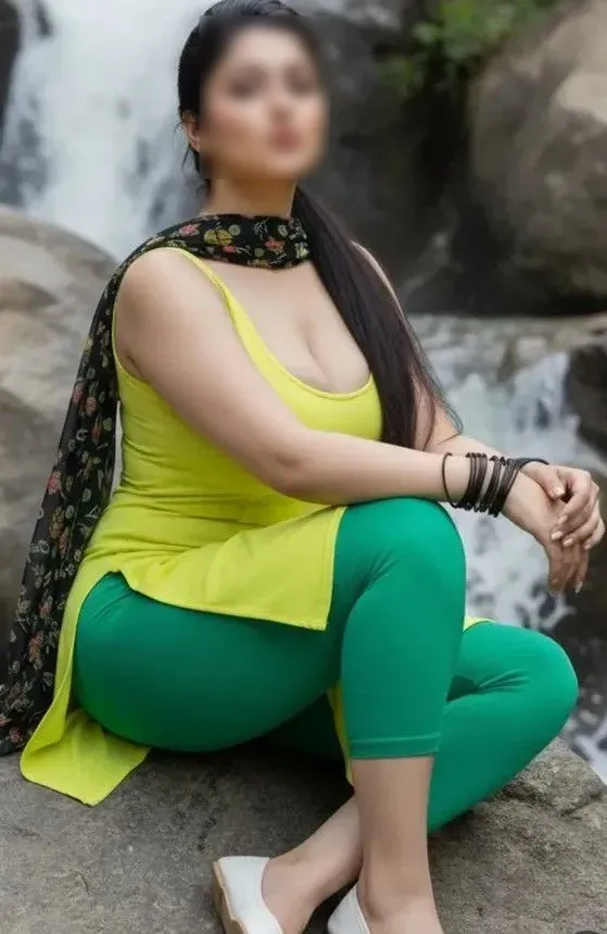 Priya escort Pune
